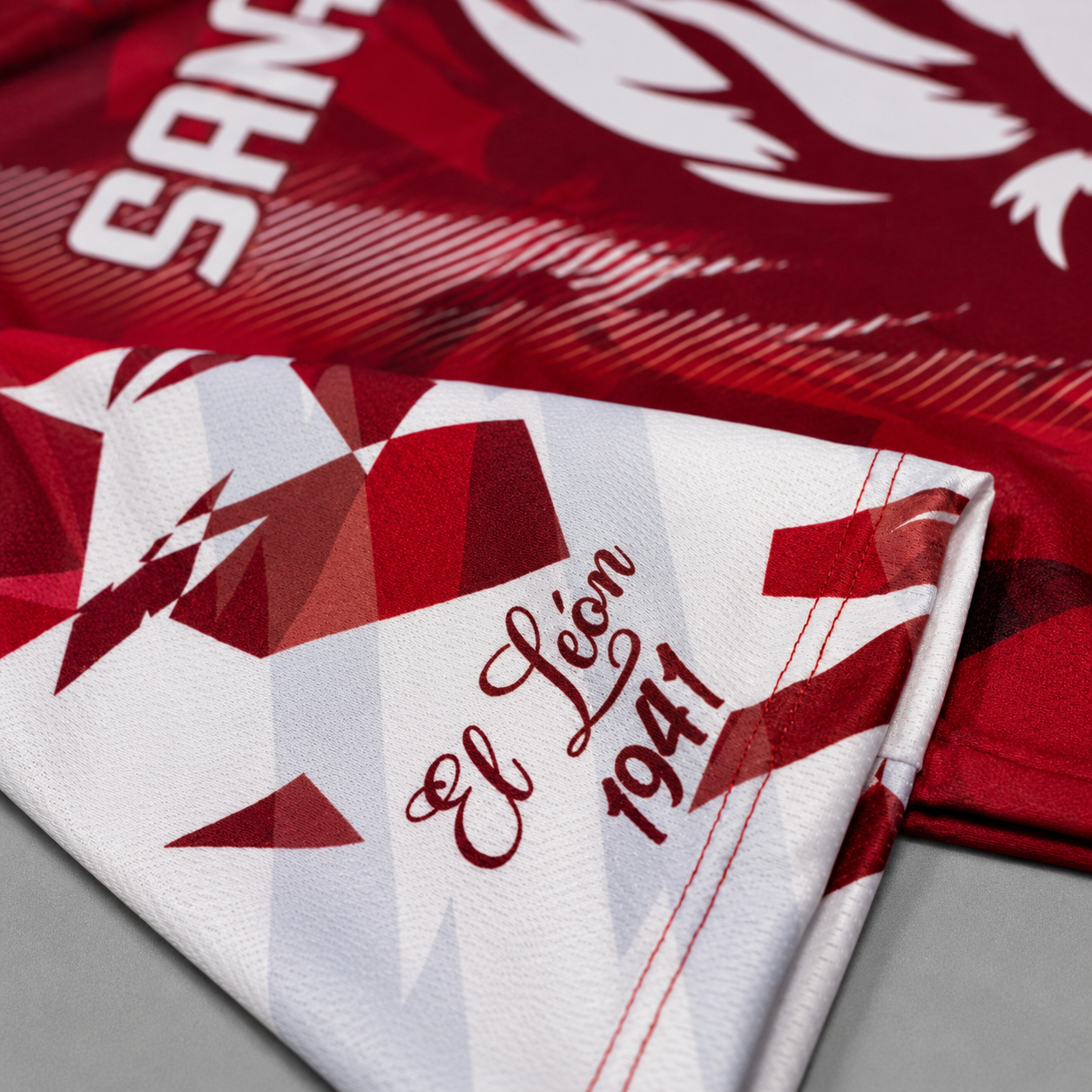 Camiseta Santa Fe León Roja Hombre | Edición Especial LA12